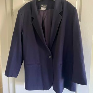 Sag harbor wool blazer. Like new. Lined. Size 24 women’s . Beautiful